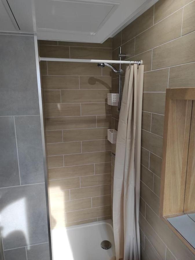 Paris Appartment 30 M2 Paris 2 Beds Subway Station 13 And 14 And 4 سانت أويه المظهر الخارجي الصورة